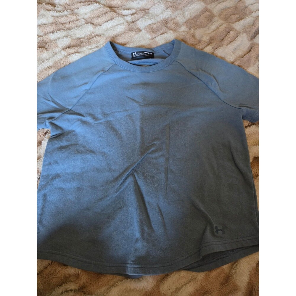 Under Armour tee